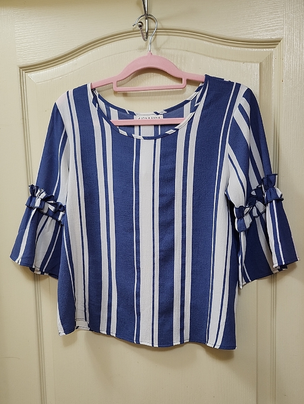 JON & ANNA BLUE AND WHITE STRIPED BLOUSE
